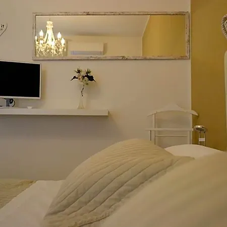 Casa Isabella Pensjonat 3*
